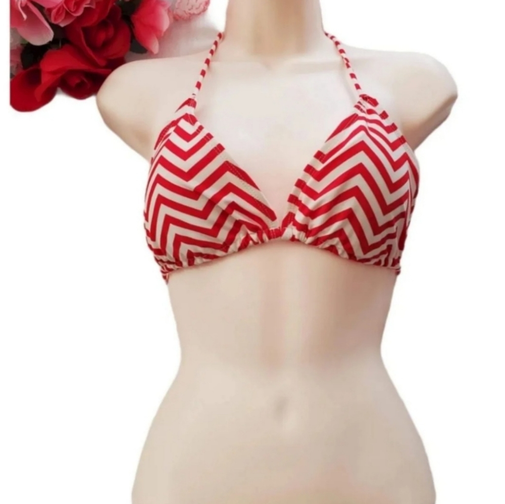 Wet Seal bikini top (only)